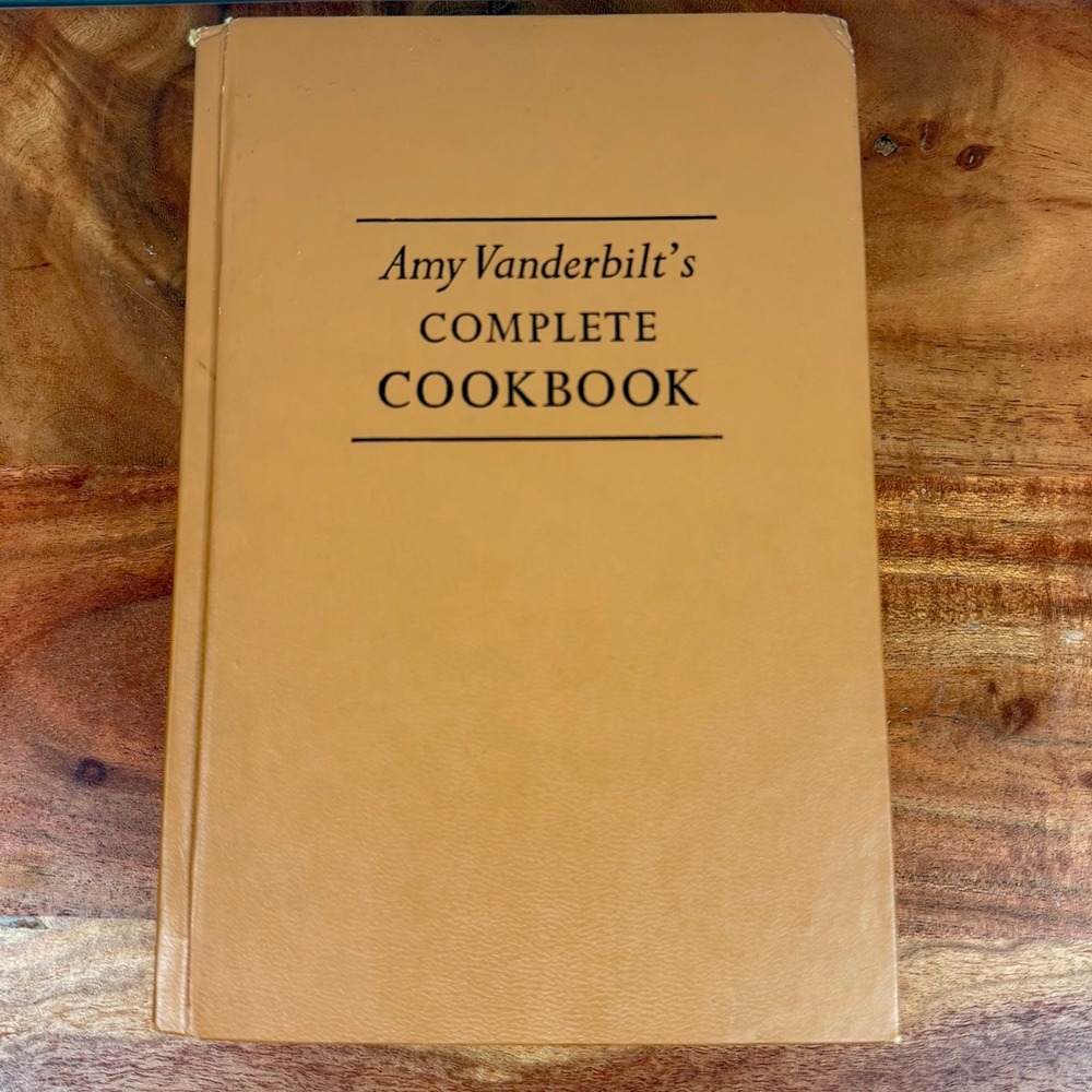 Amy Vanderbilt's Complete Cookbook Vintage Hardcover Doubleday Tan Classic